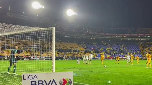 Gignac's rocket from the penalty spot vs Mazatlán